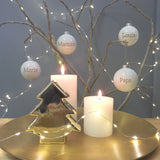 Lot de 4 boules de Noël blanches en verre brillantes personnalisées